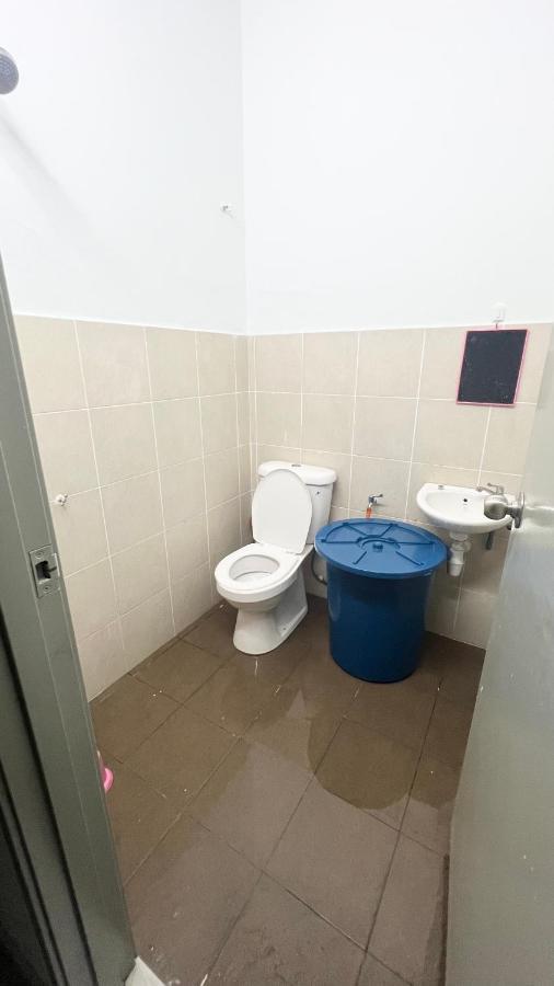 Homestay Near Plaza Tol Bandar Ainsdale Labu Luaran gambar