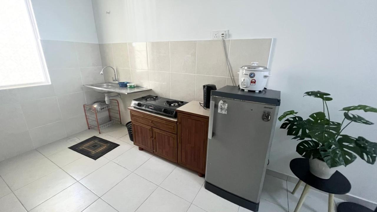 Homestay Near Plaza Tol Bandar Ainsdale Labu Luaran gambar