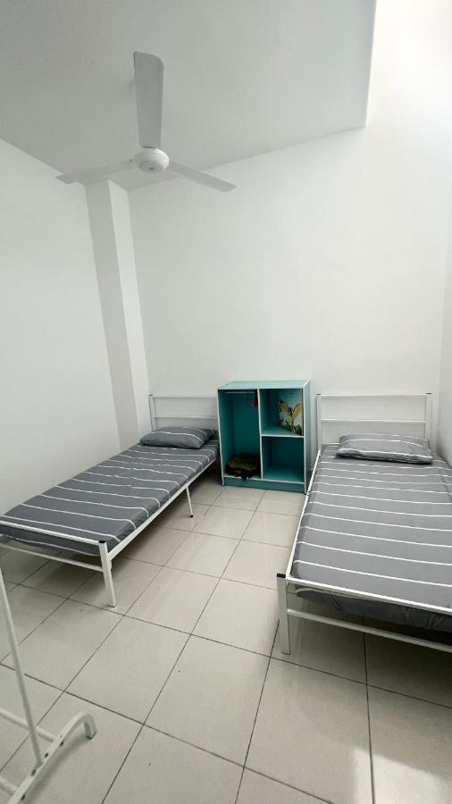Homestay Near Plaza Tol Bandar Ainsdale Labu Luaran gambar